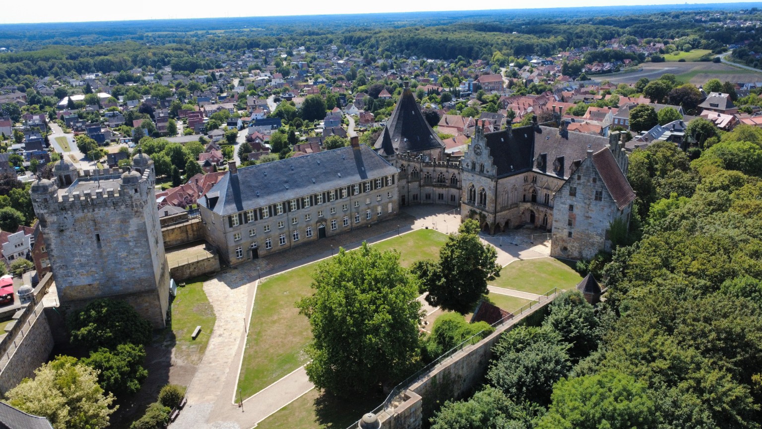 Zamek Bad Bentheim z drona